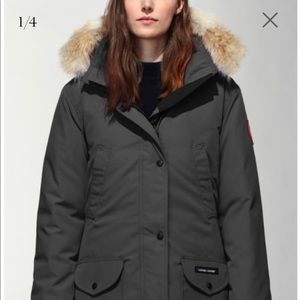 Canada Goose women’s Trillium Parka